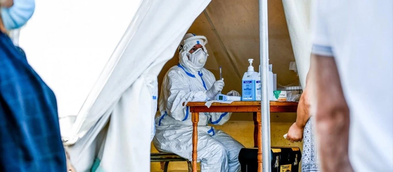 Δείτε διαδραστικούς χάρτες για την πορεία της πανδημίας στην Ελλάδα - Κρούσματα, εμβολιασμοί, τείχος ανοσίας